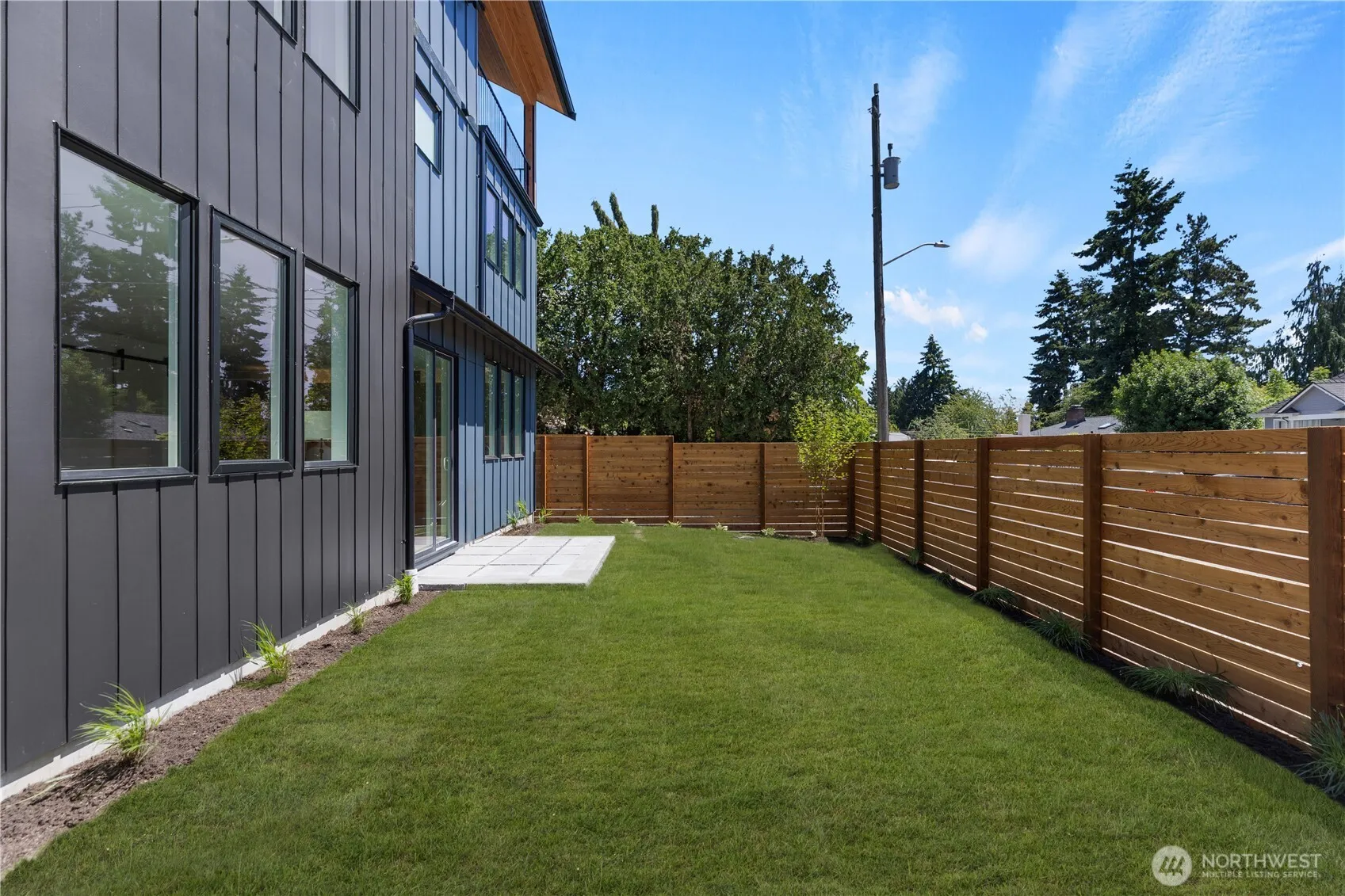 Property photo for 510 N 92nd Street, Seattle photo 4