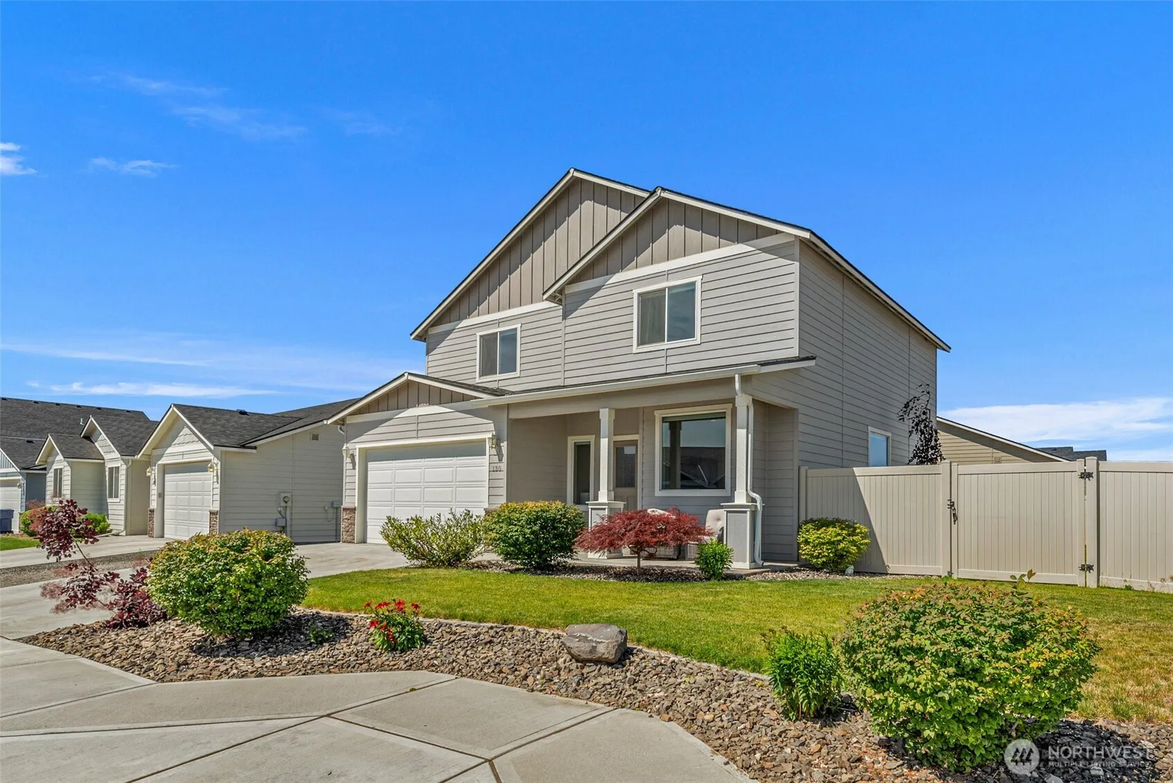 Property photo for 130 S Mystical Avenue, East Wenatchee