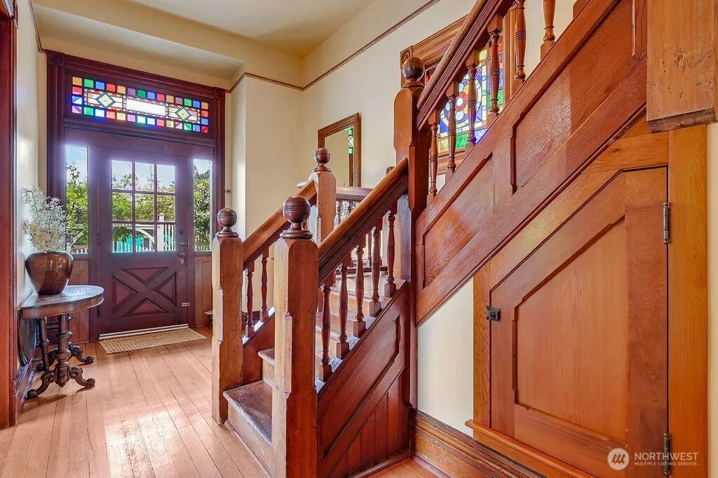 Property photo for 410 Lincoln Street, Port Townsend photo 5