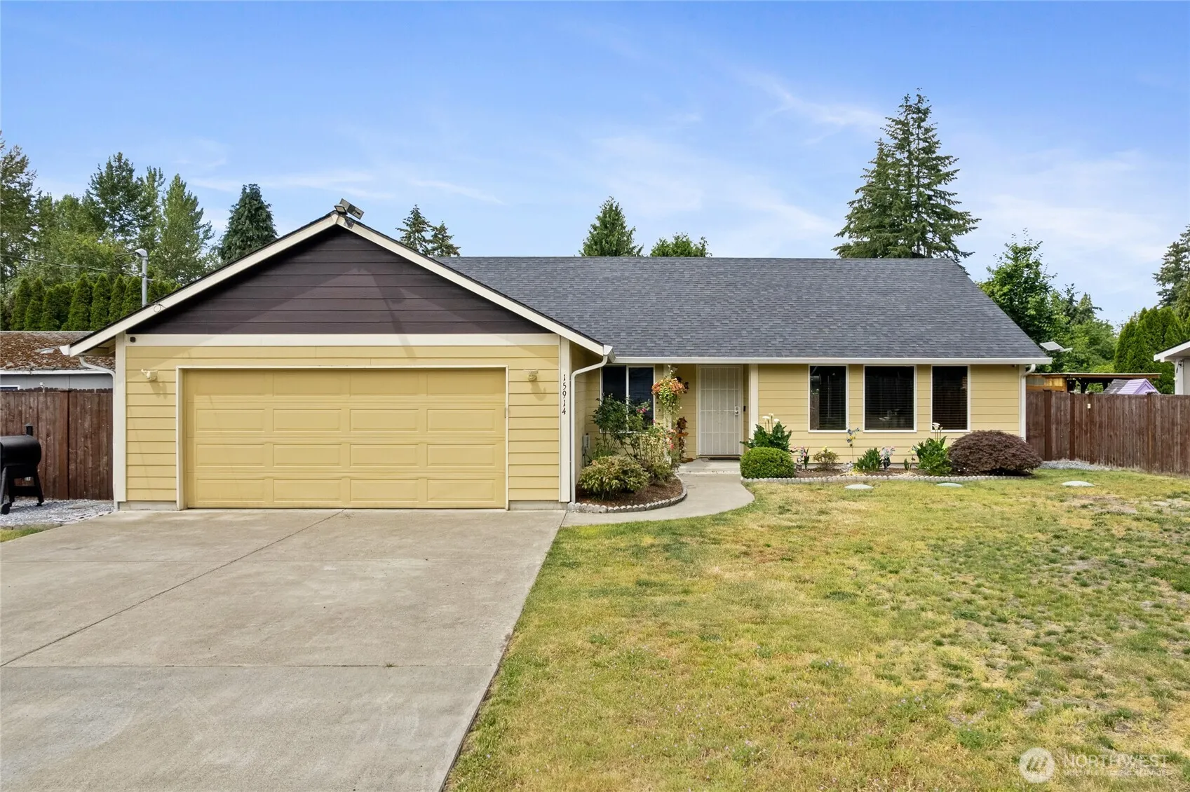 Property photo for 15914 85th Avenue E, Puyallup