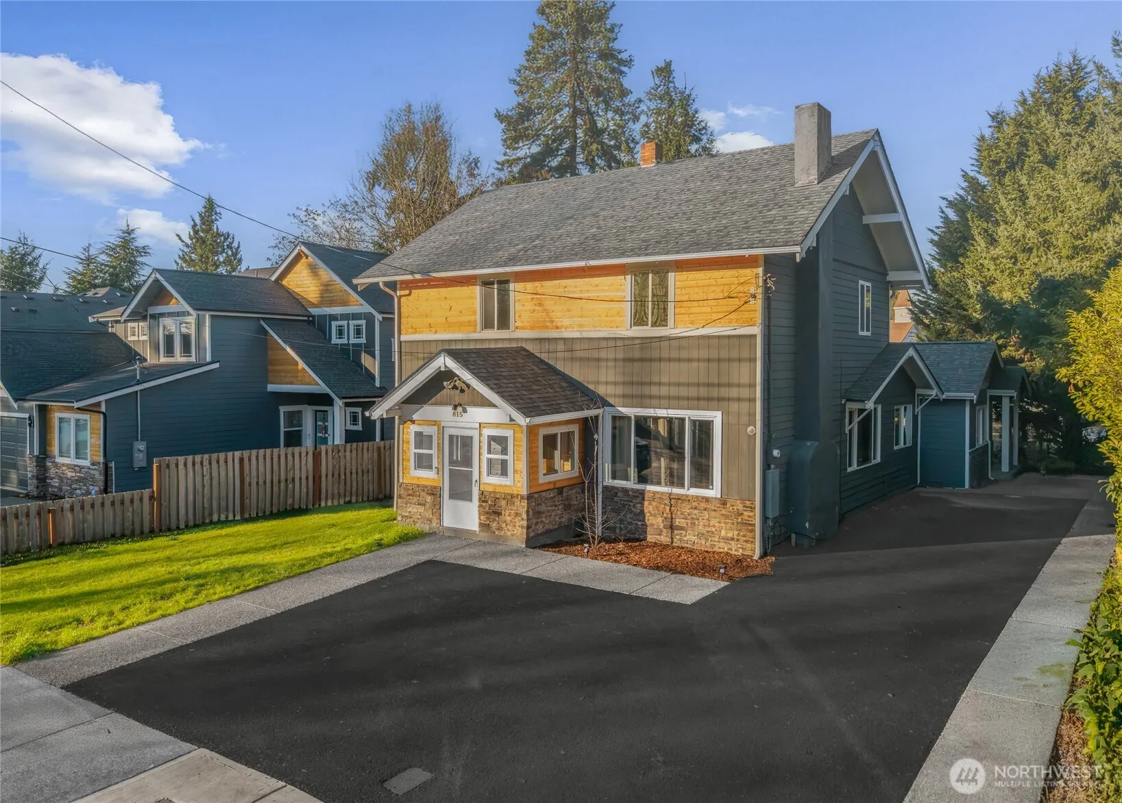 Property photo for 815 S 96th Street, Tacoma