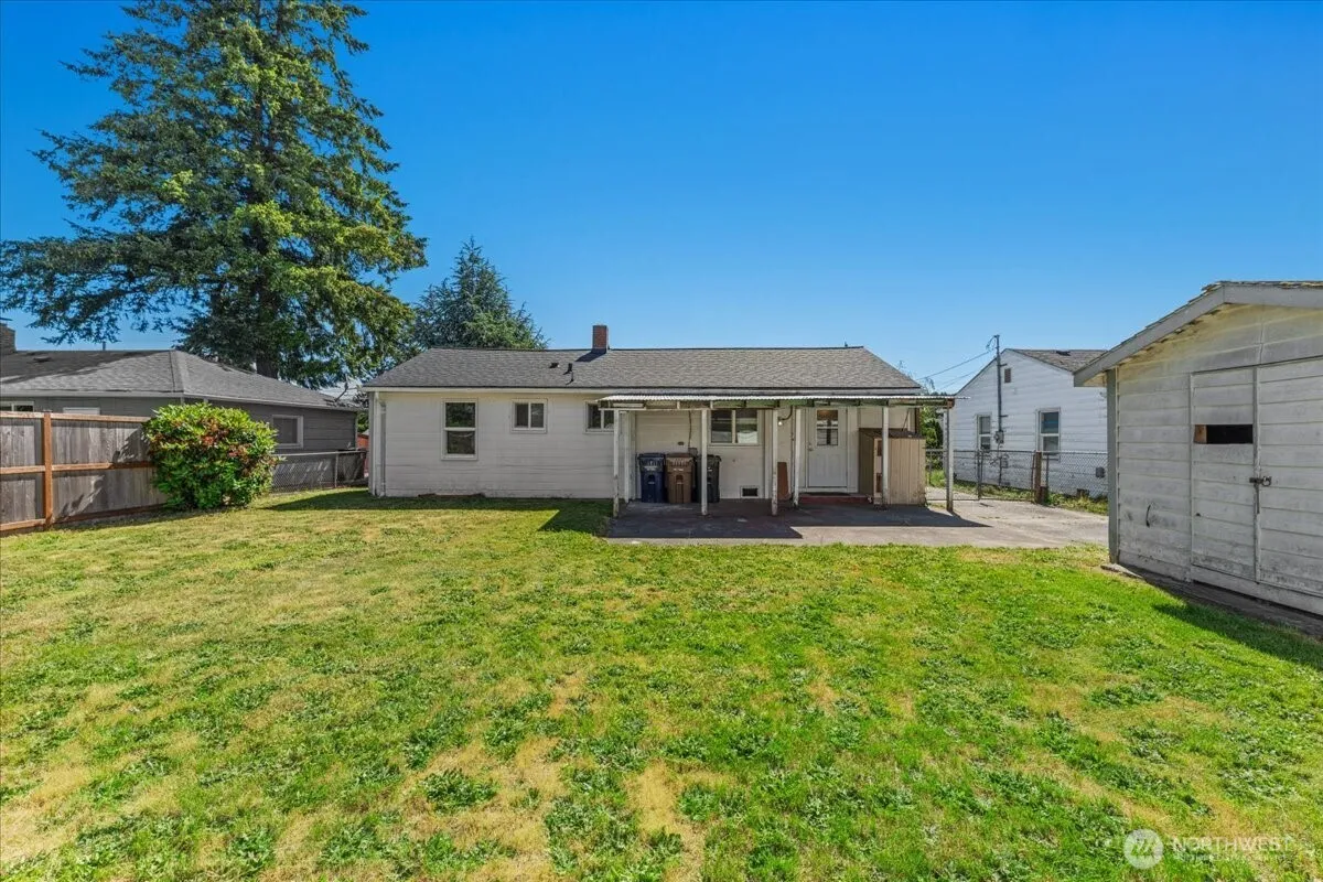 Property photo for 1816 S Sprague Avenue, Tacoma photo 5