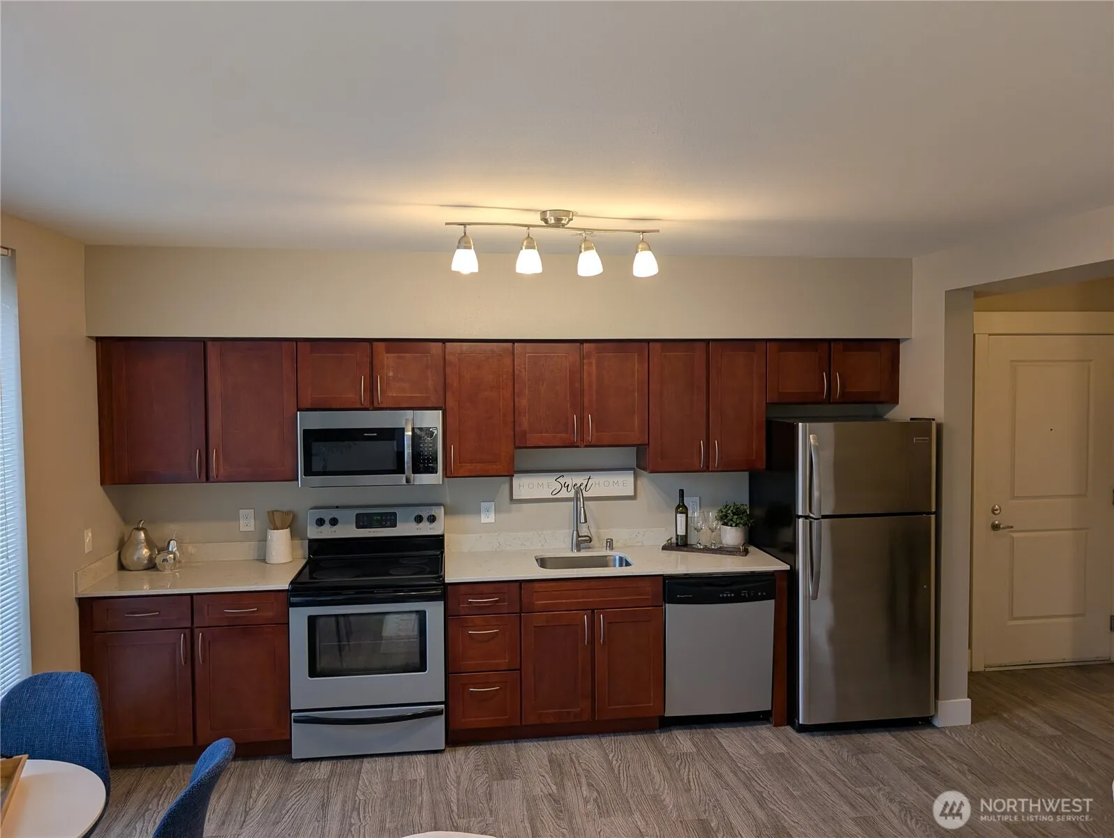 Property photo for 11415 Slater Avenue Ne #211, Kirkland photo 5