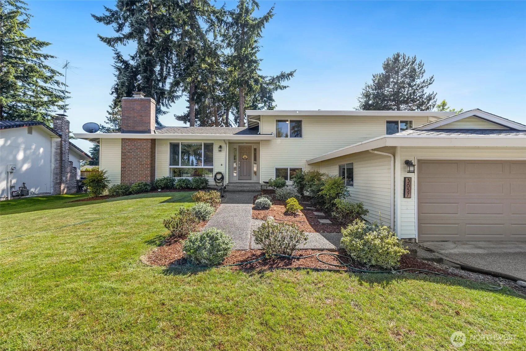 Property photo for 3657 Sw 318th Street, Federal Way