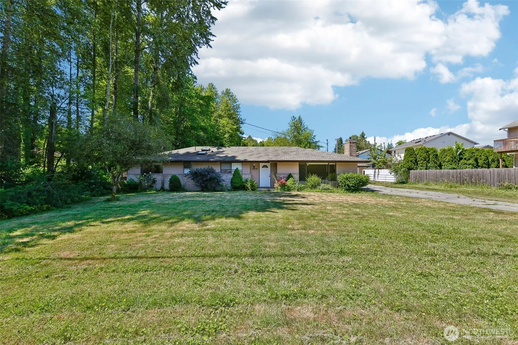 Property photo for 10204 21st Ave W, Everett