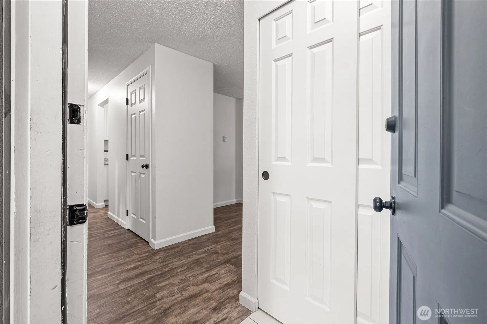 Property photo for 115 S 340th Street #a, Federal Way photo 5