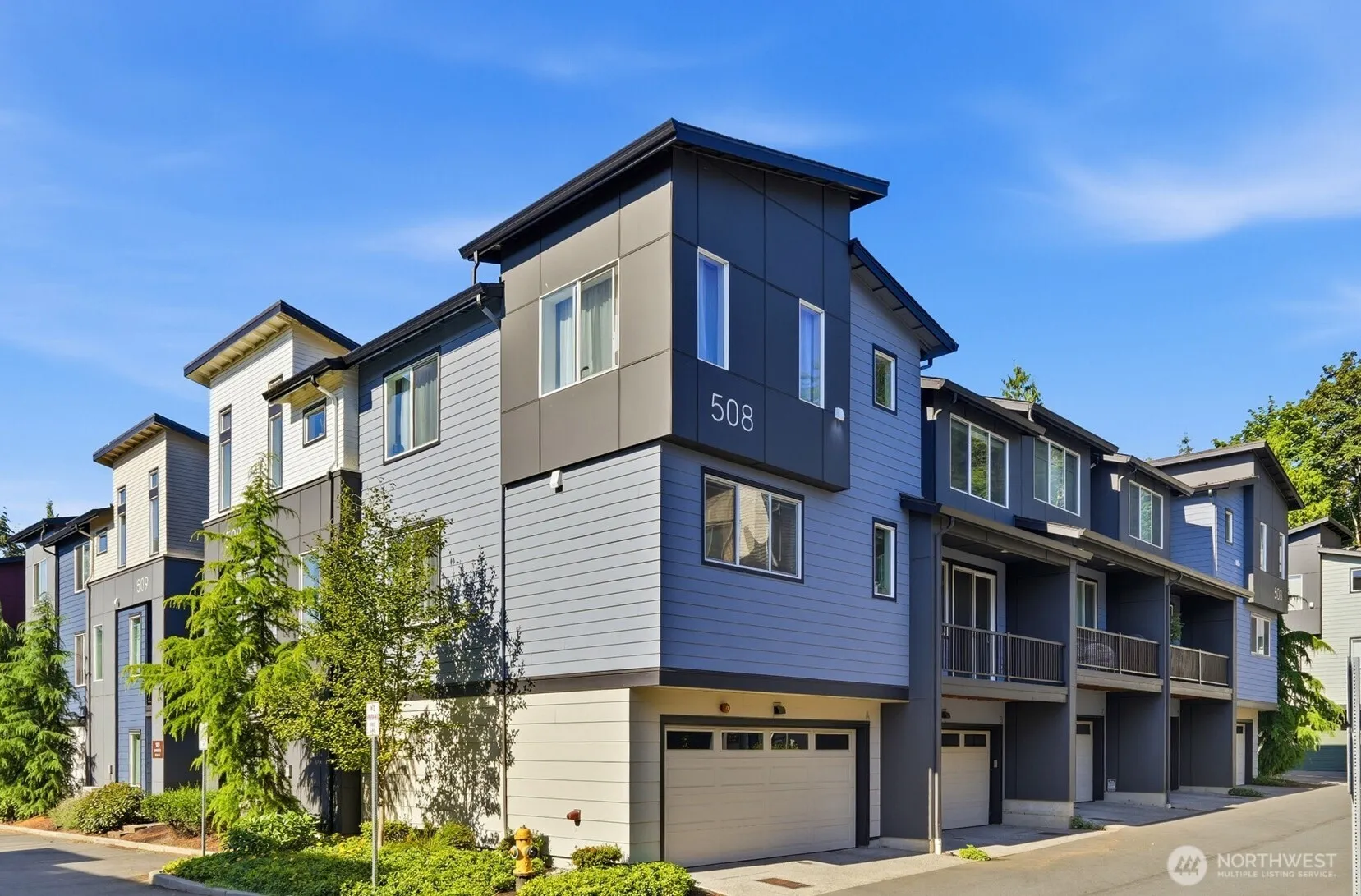 Property photo for 508 237th Street Se #b, Bothell