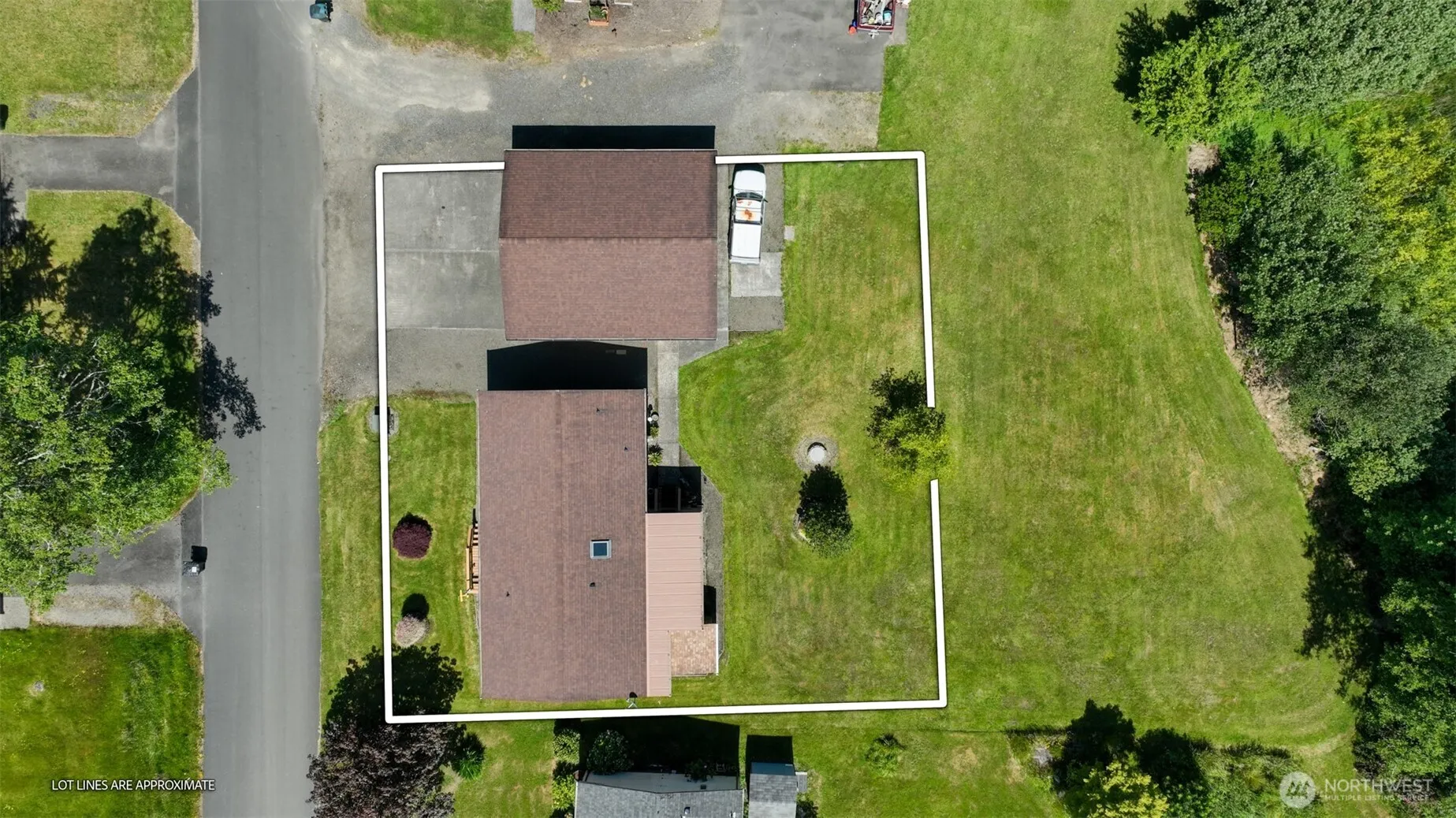 Property photo for 7115 Ortelius Dr, Ilwaco photo 2
