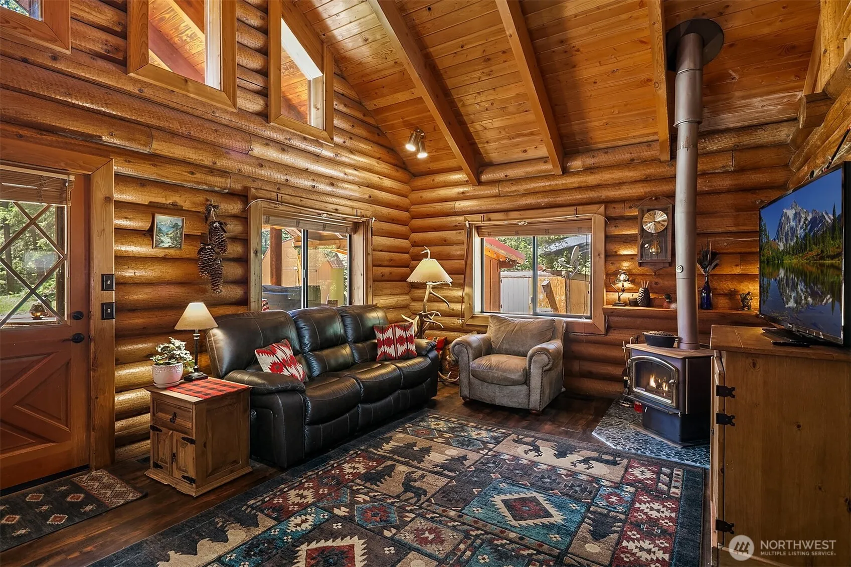 Property photo for 1141 Oakmont Drive, Cle Elum photo 4