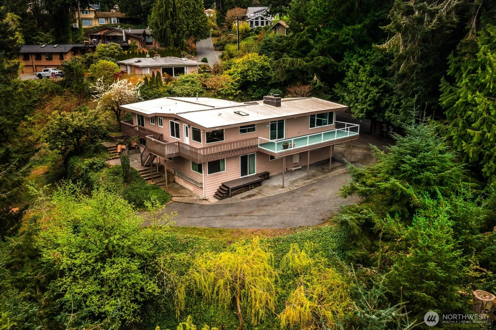 Property photo for 7413 Soundview Drive, Edmonds