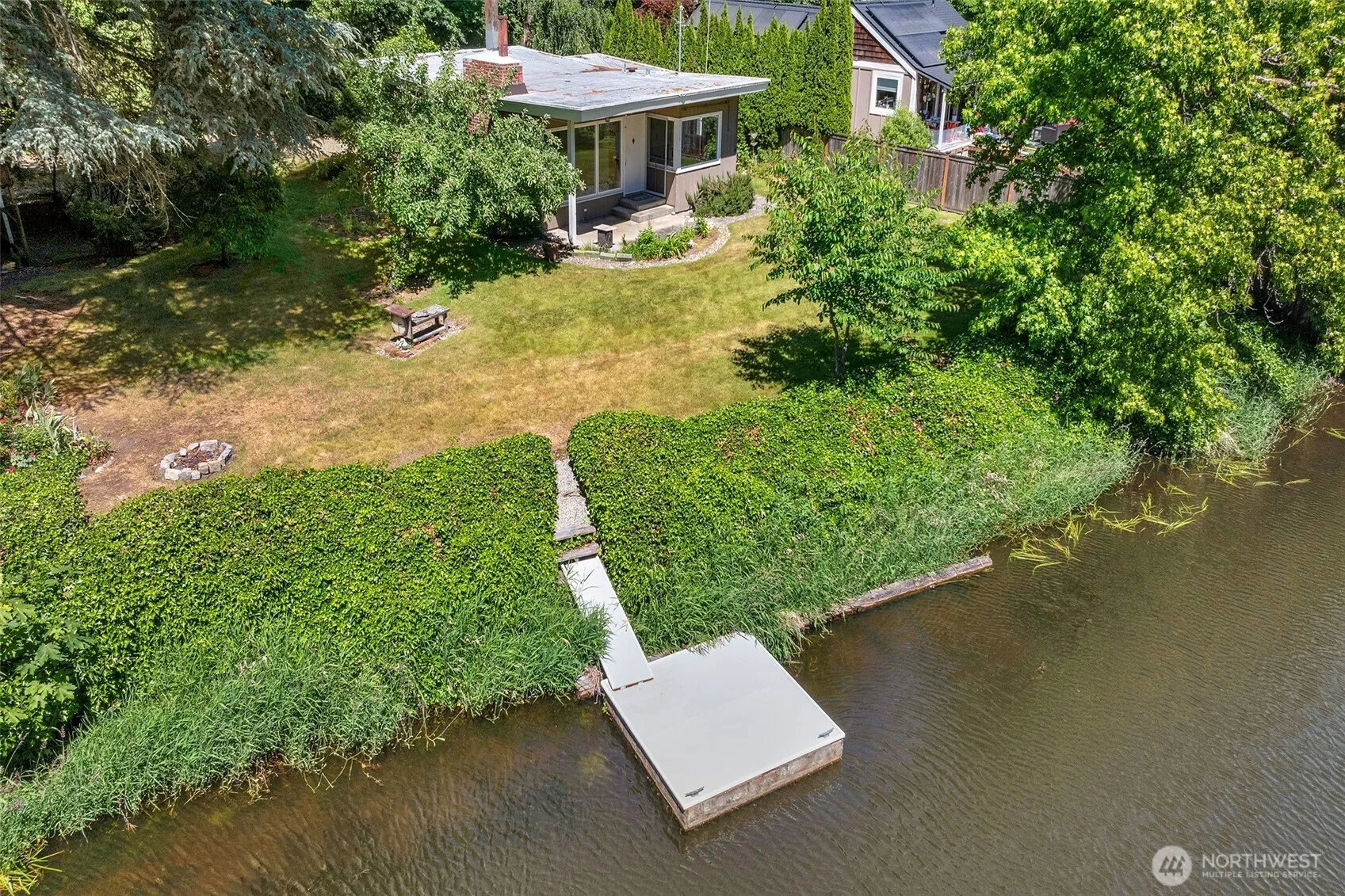 Property photo for 8833 Ne Bothell Way, Kenmore