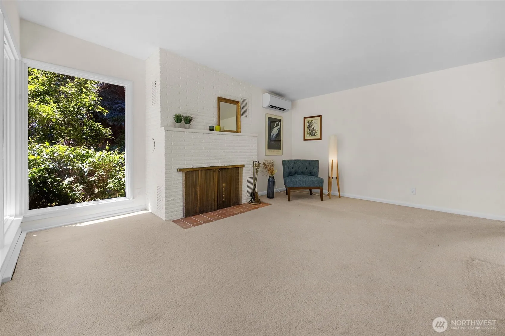 Property photo for 8833 Ne Bothell Way, Kenmore photo 5