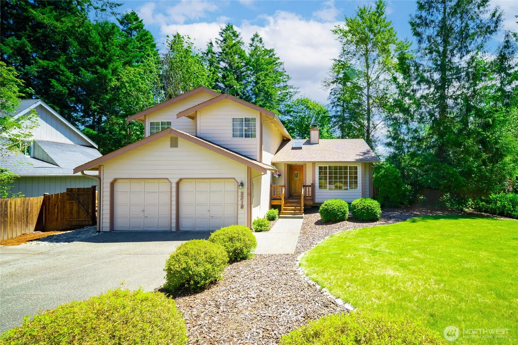 Property photo for 2316 Burbank Avenue Nw, Olympia