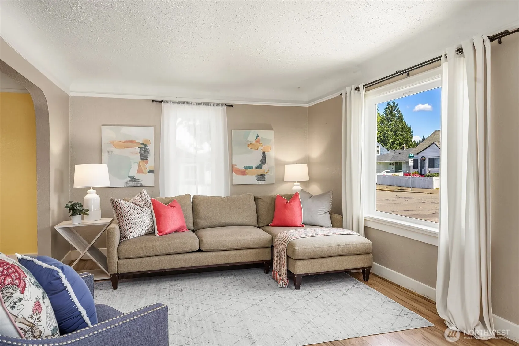 Property photo for 251 Meadow Avenue N, Renton photo 4