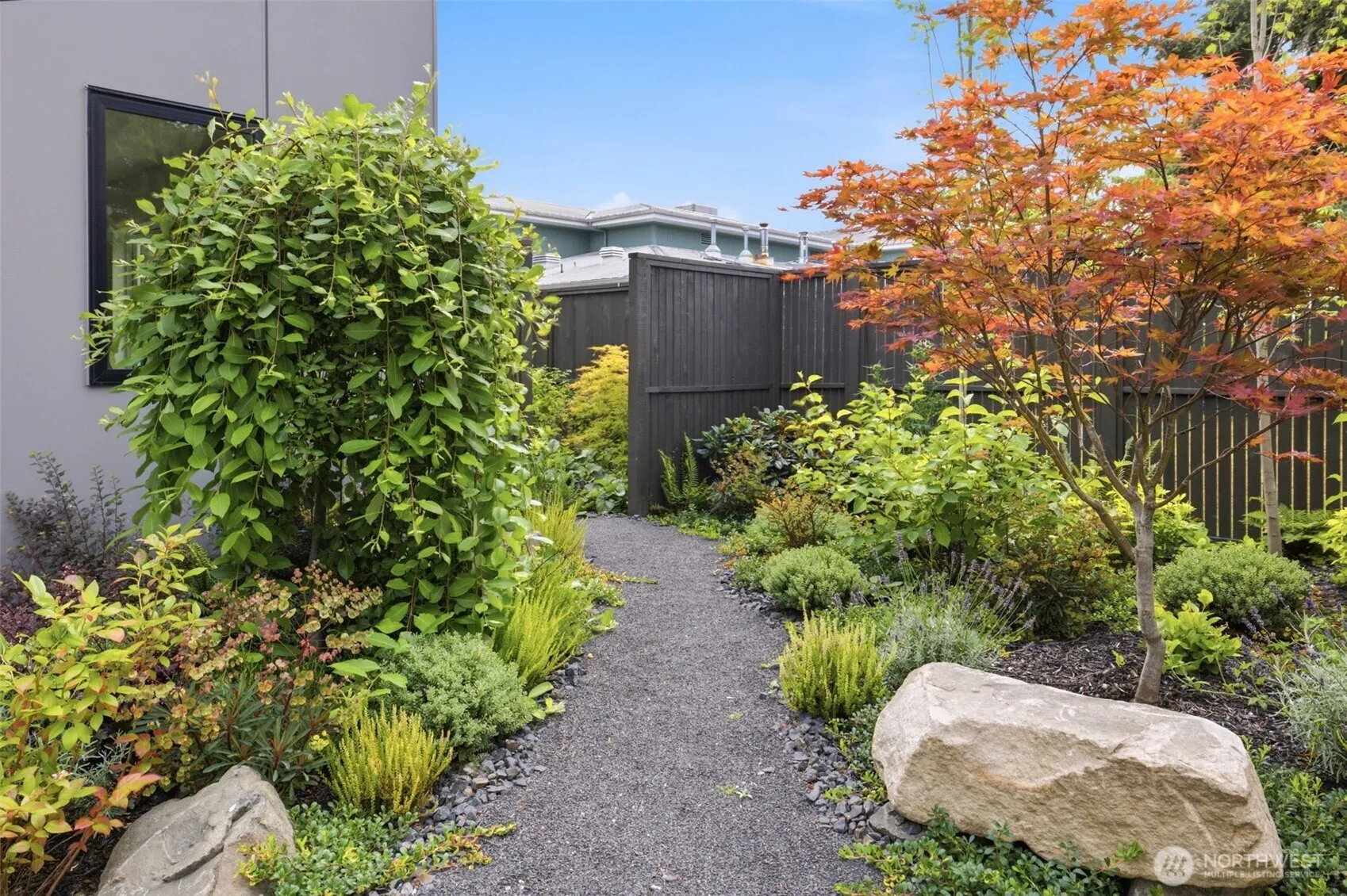 Property photo for 4411 S Holly Street, Seattle photo 2