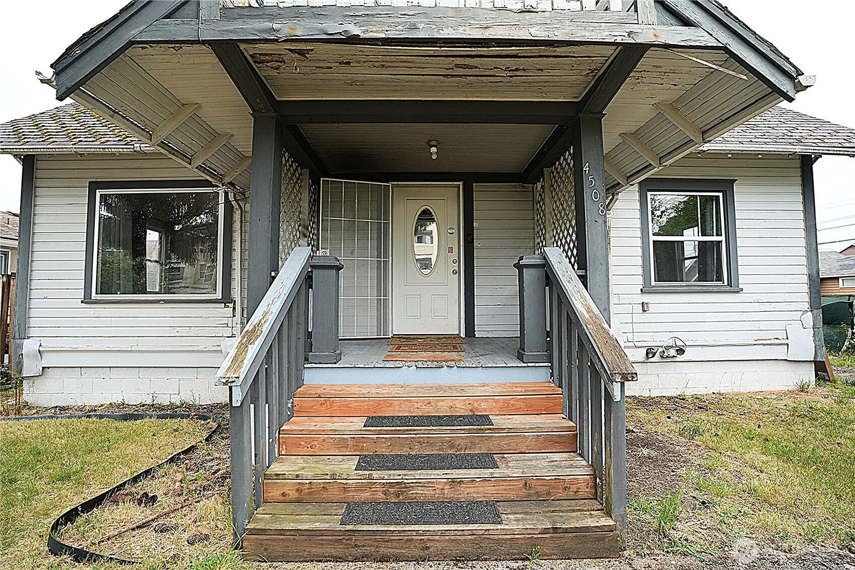 Property photo for 4508 S Lawrence Street, Tacoma photo 3