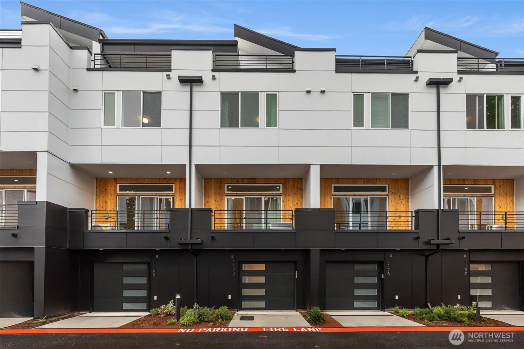 Property photo for 1122 129th Court Ne, Bellevue