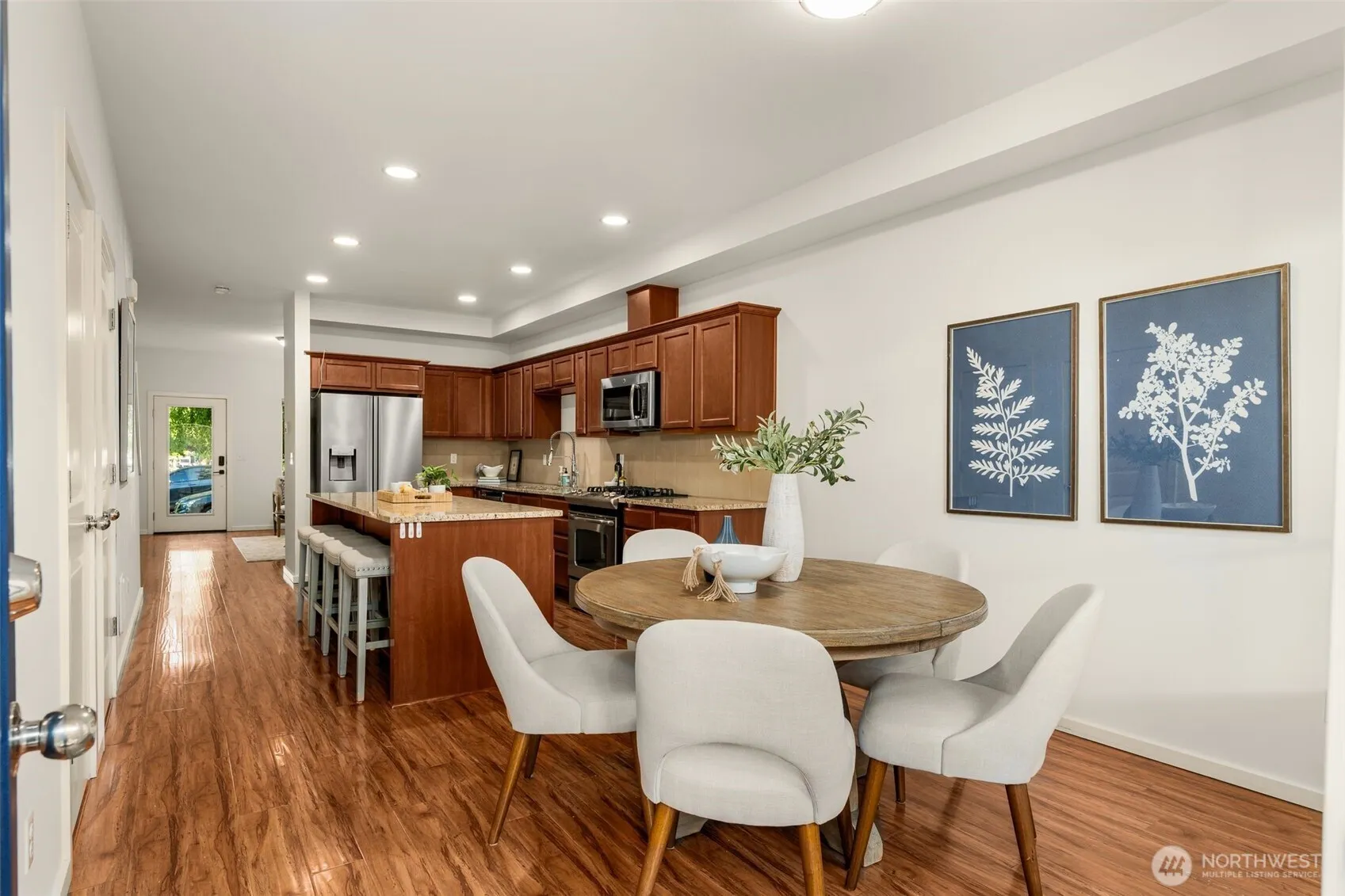 Property photo for 2852 S Nevada Street, Seattle photo 5