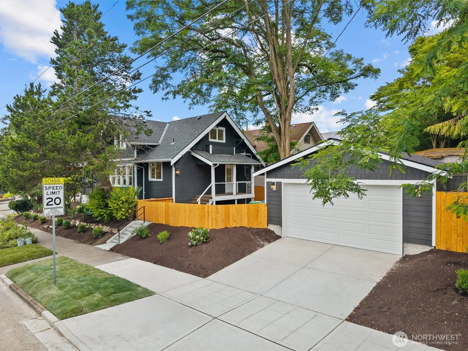 Property photo for 4100 Densmore Avenue N, Seattle photo 2