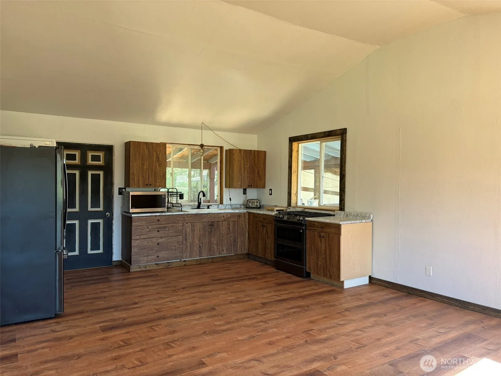 Property photo for 88 Little Bear Road, Republic photo 2