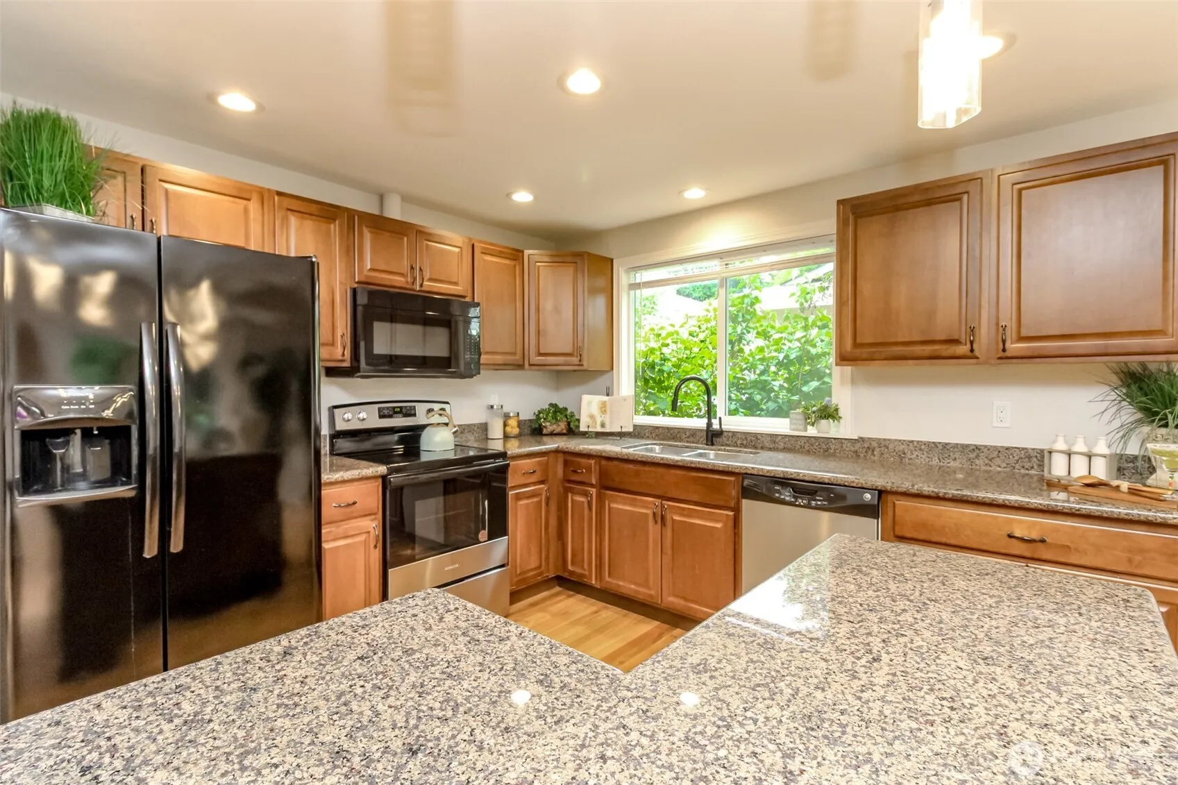 Property photo for 3716 Sw 328th Place, Federal Way