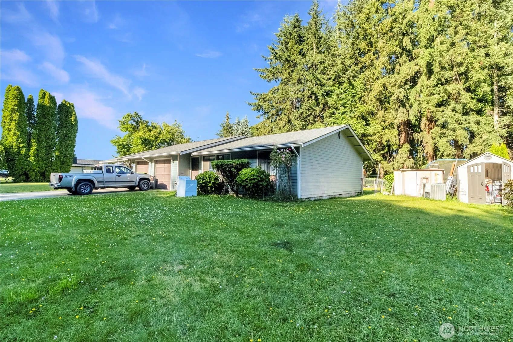 Property photo for 11087 N Skagit Street #a & B, Burlington photo 4