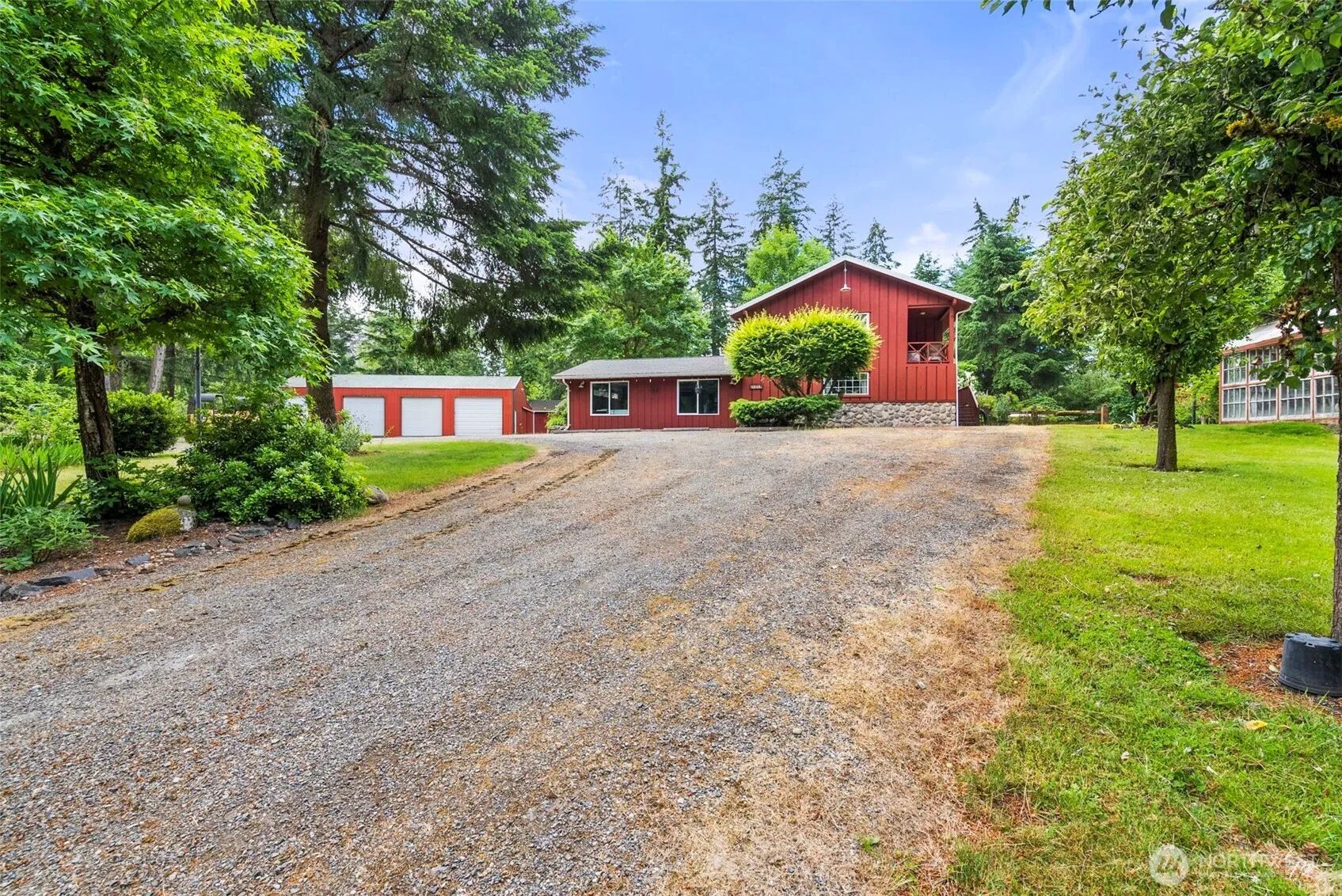 Property photo for 21016 E 26th Ave, Spanaway photo 2
