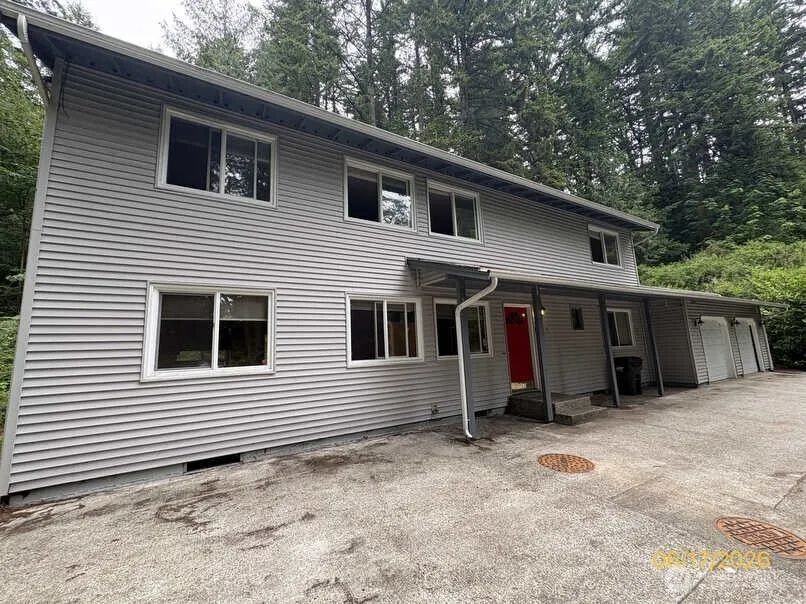 Property photo for 24404 Se Mirrormont Boulevard, Issaquah photo 5