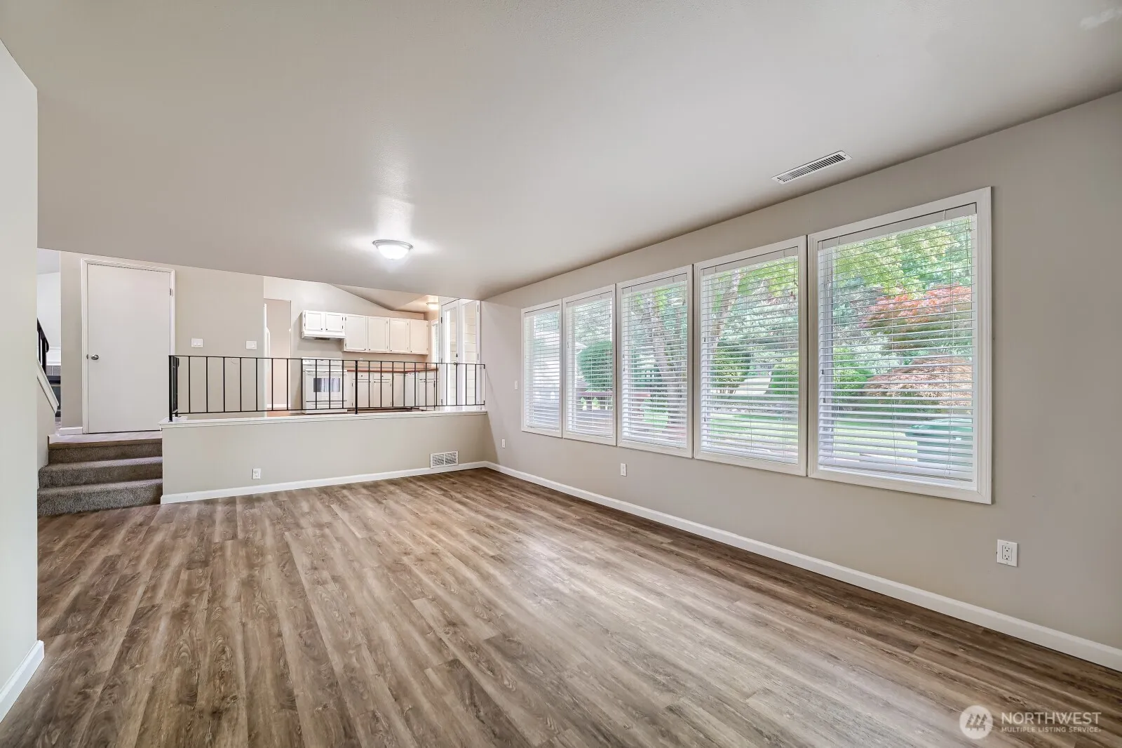 Property photo for 22206 Se 250th Street, Maple Valley photo 4