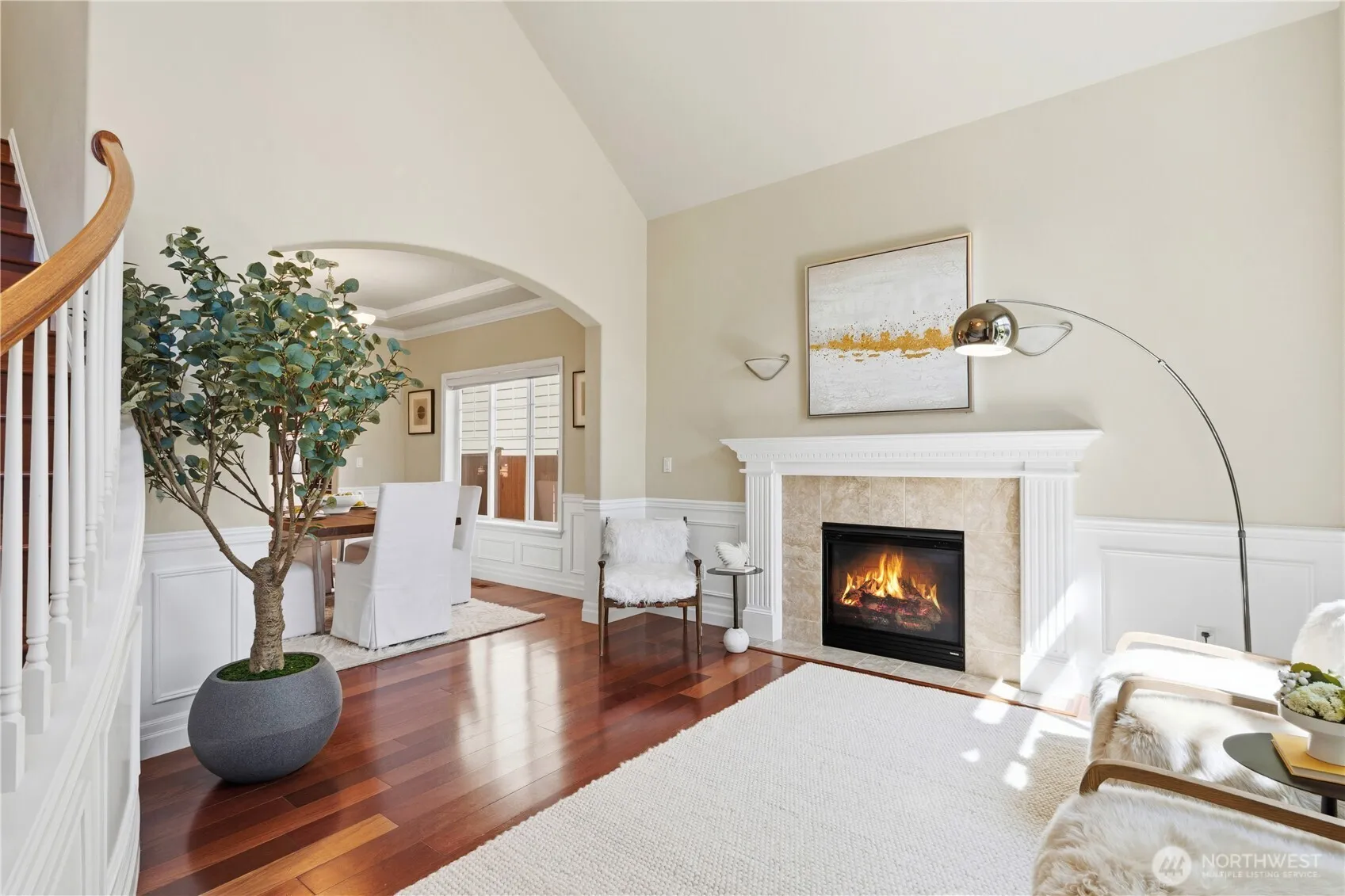 Property photo for 16105 Northup Way, Bellevue photo 3