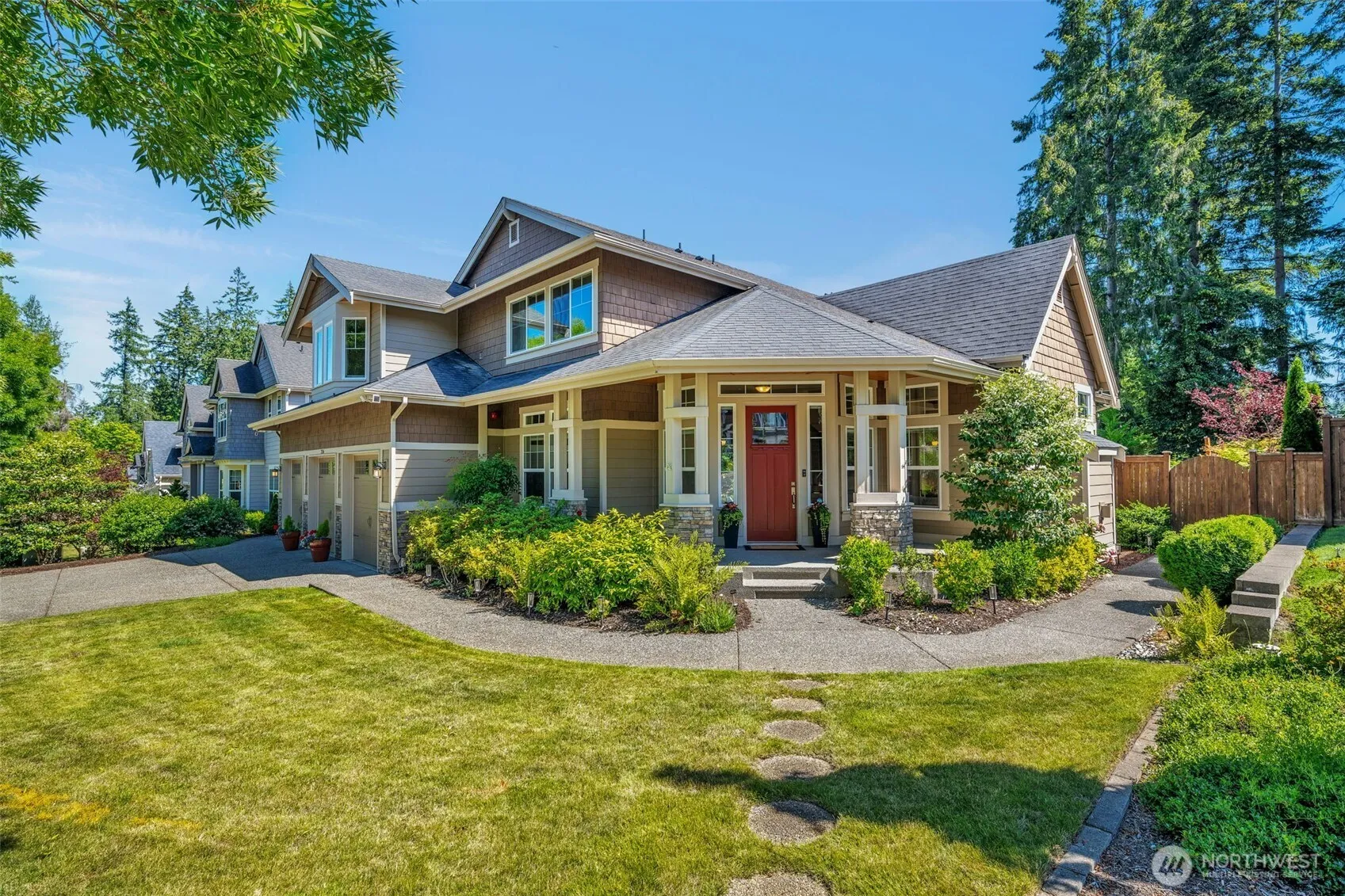 Property photo for 216 233rd Place Se, Bothell photo 3