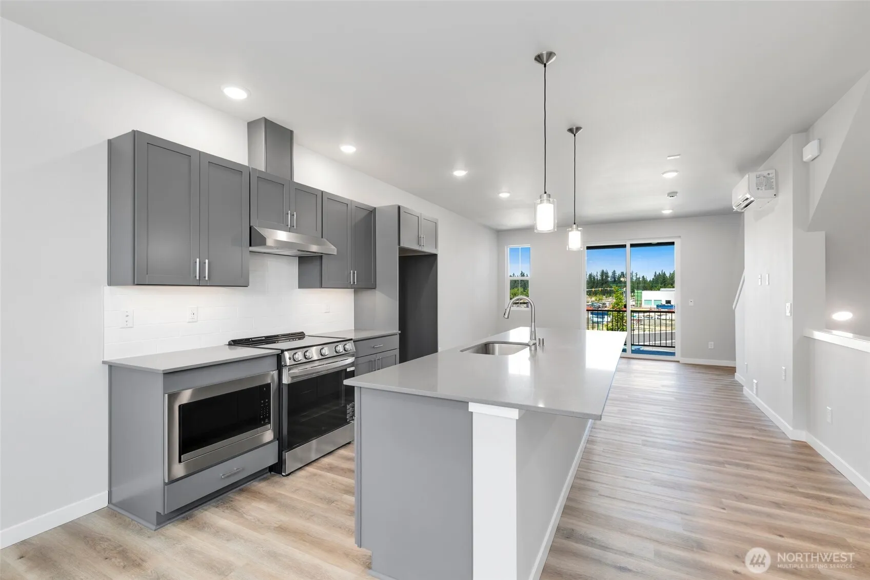 Property photo for 23336 Franklin Circle #15, Black Diamond photo 3