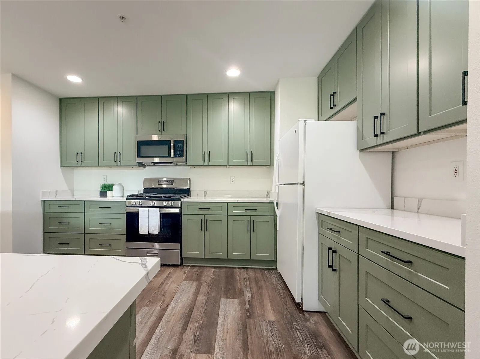 Property photo for 12208 Ne 24th Street #124, Bellevue
