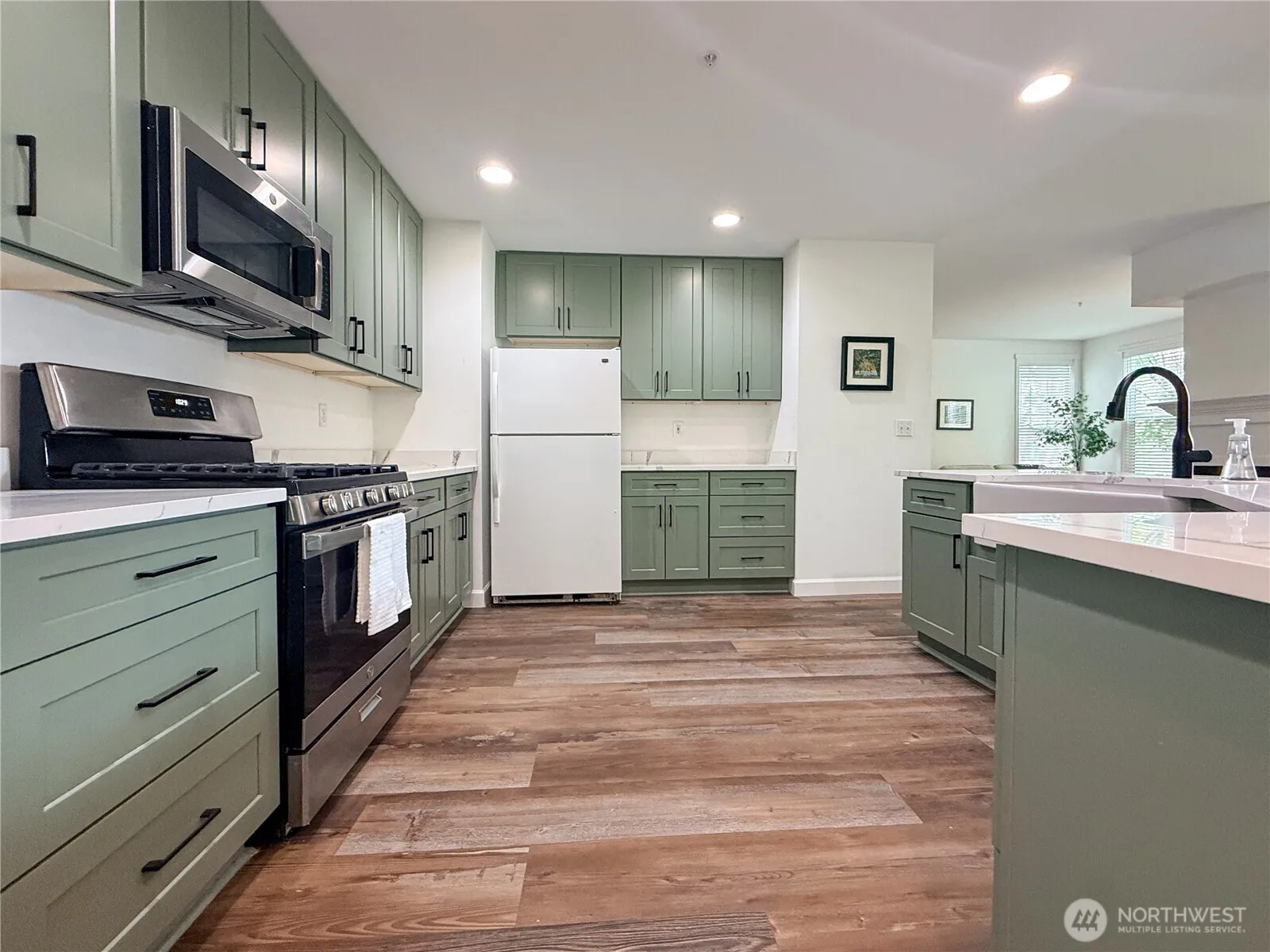 Property photo for 12208 Ne 24th Street #124, Bellevue