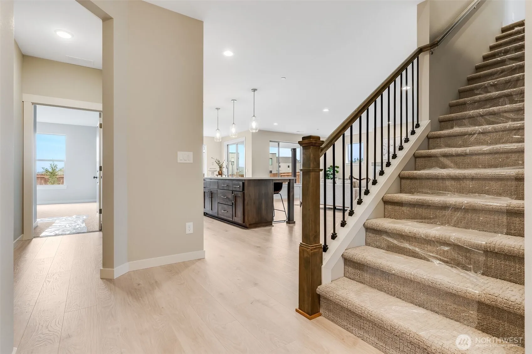 Property photo for 225 E 24th Avenue, La Center photo 4