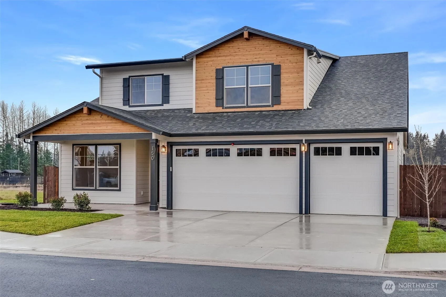 Property photo for 225 E 24th Avenue, La Center