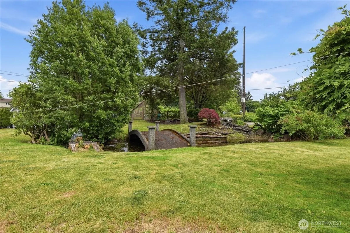 Property photo for 3115 204th Street Sw, Lynnwood photo 2