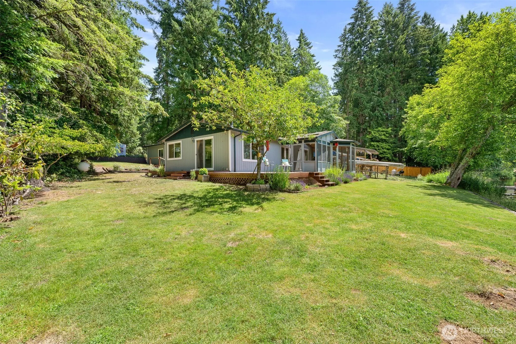 Property photo for 7910 Warbler Court Se, Olympia photo 2