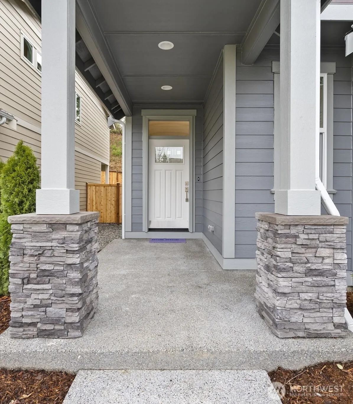 Property photo for 9002 Wyatt Court Se, Tumwater photo 3