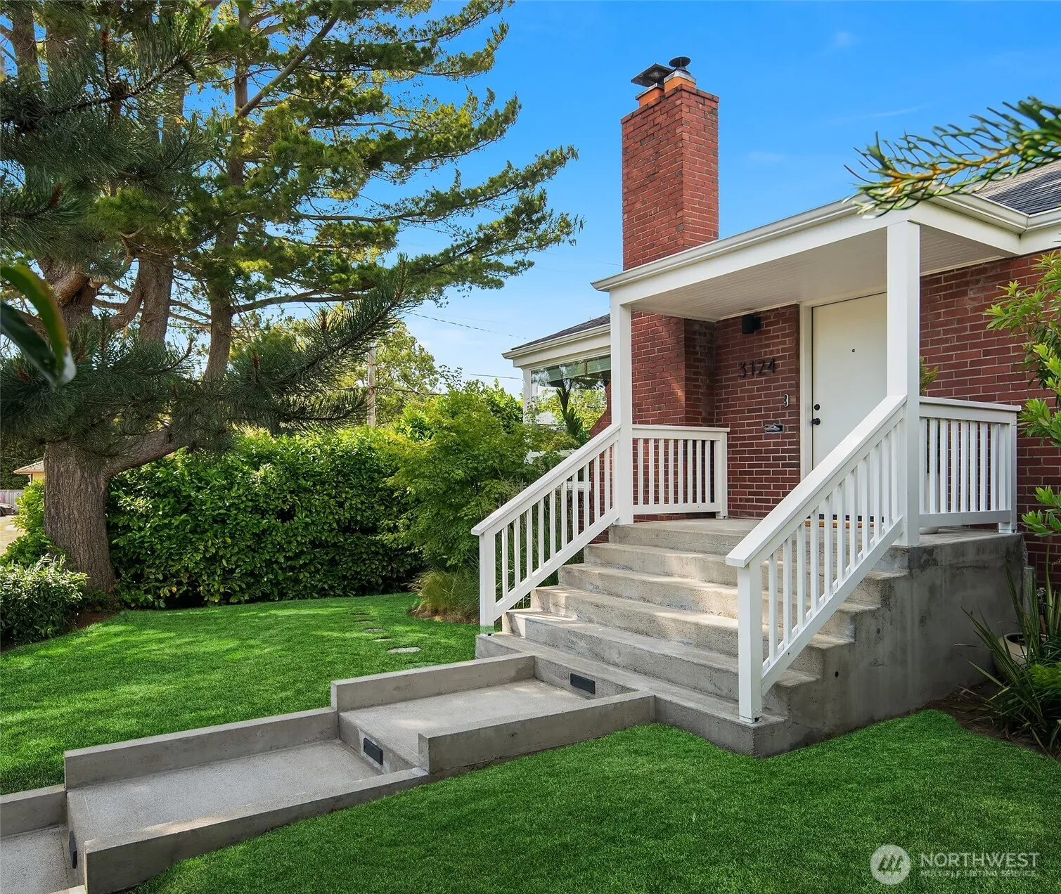 Property photo for 3124 W Raye Street, Seattle photo 2