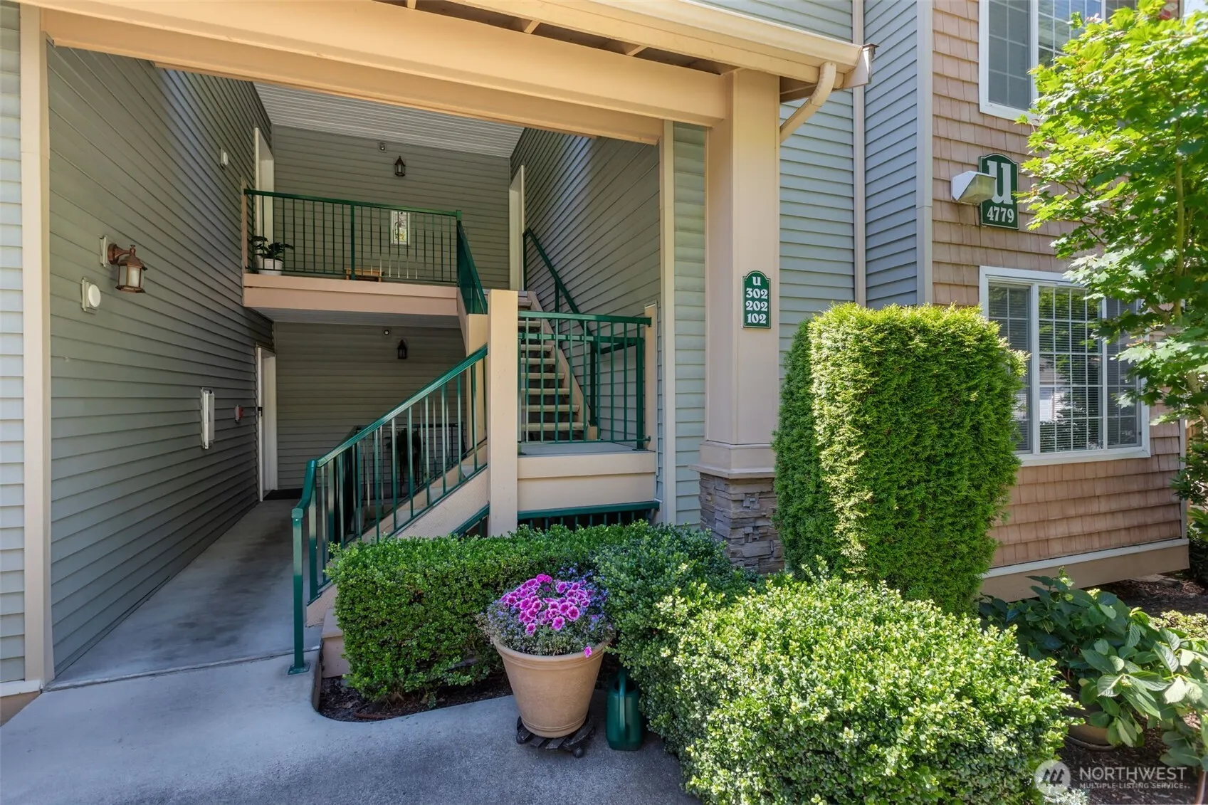 Property photo for 4779 Morris Avenue S #u302, Renton photo 2