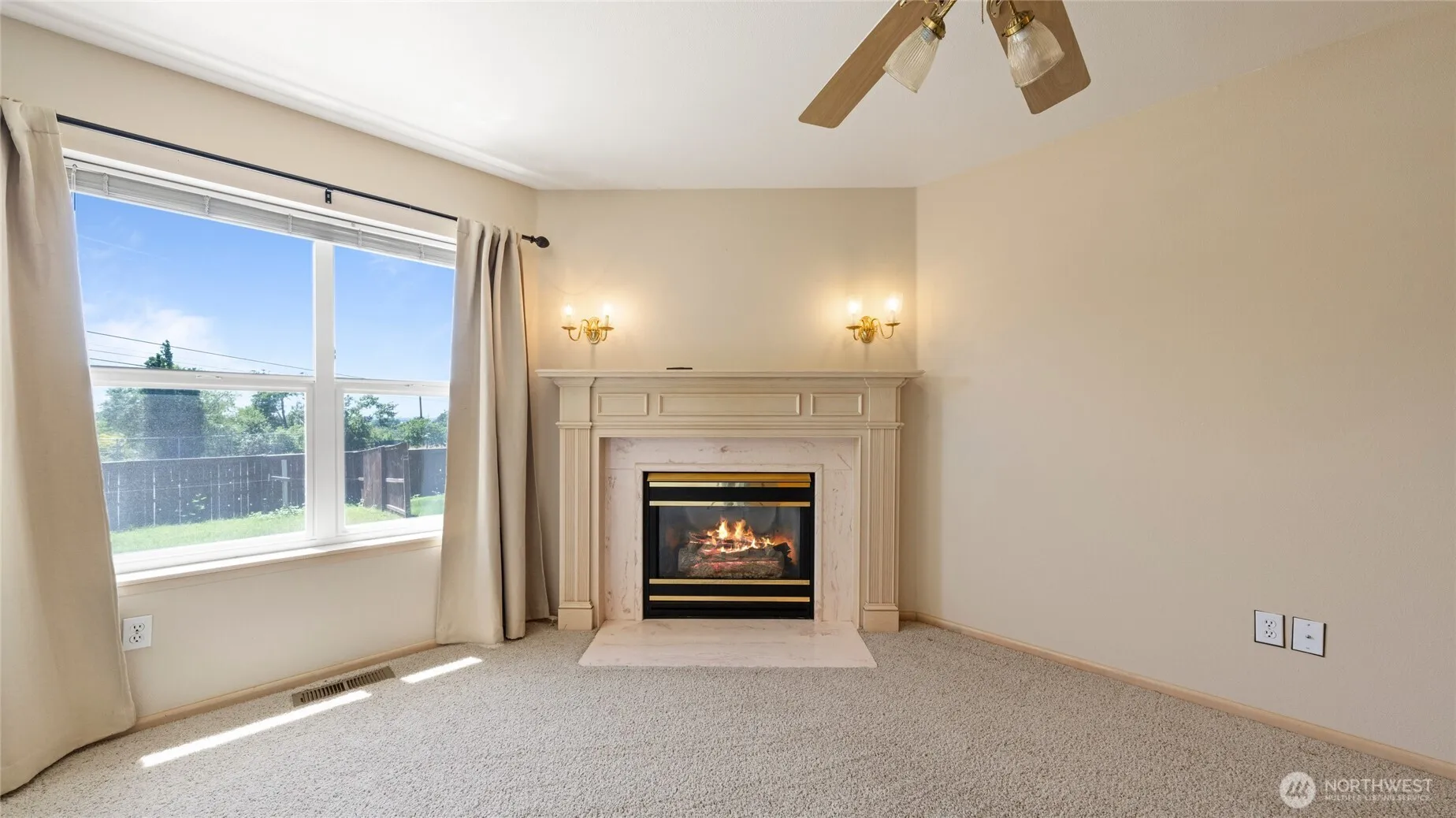 Property photo for 996 Se Admiral Place, College Place photo 4