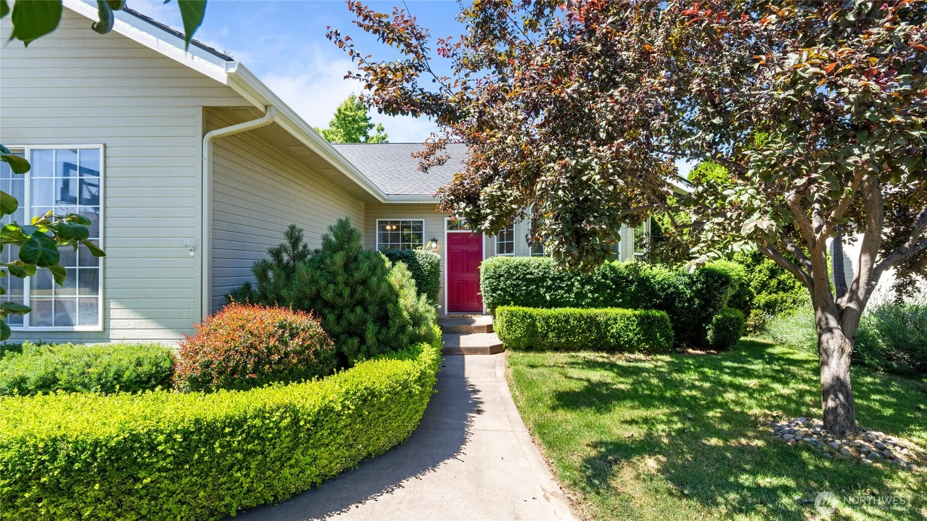 Property photo for 833 Se Marine Drive, College Place photo 2