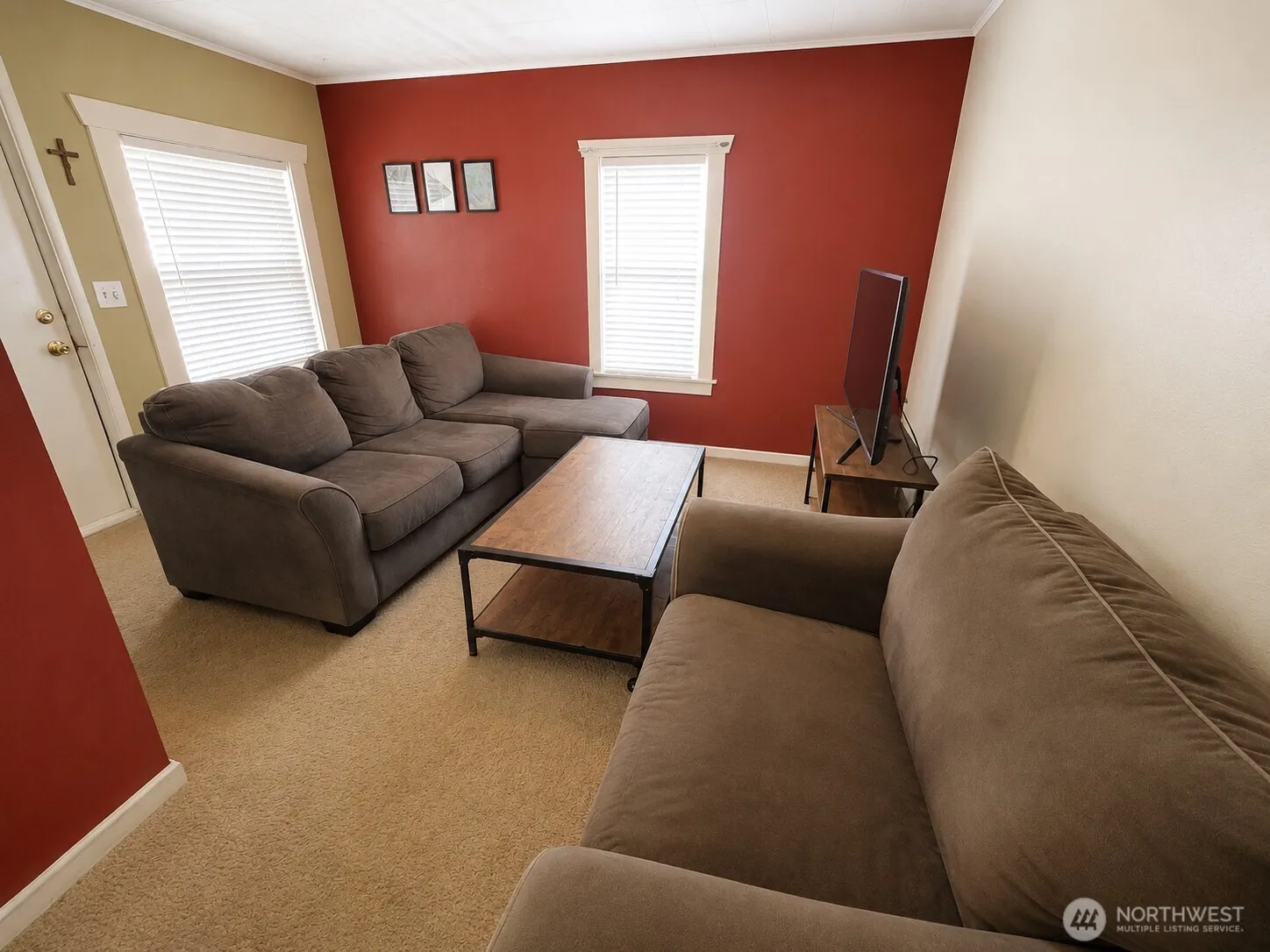 Property photo for 4909 N 38th St, Tacoma photo 2