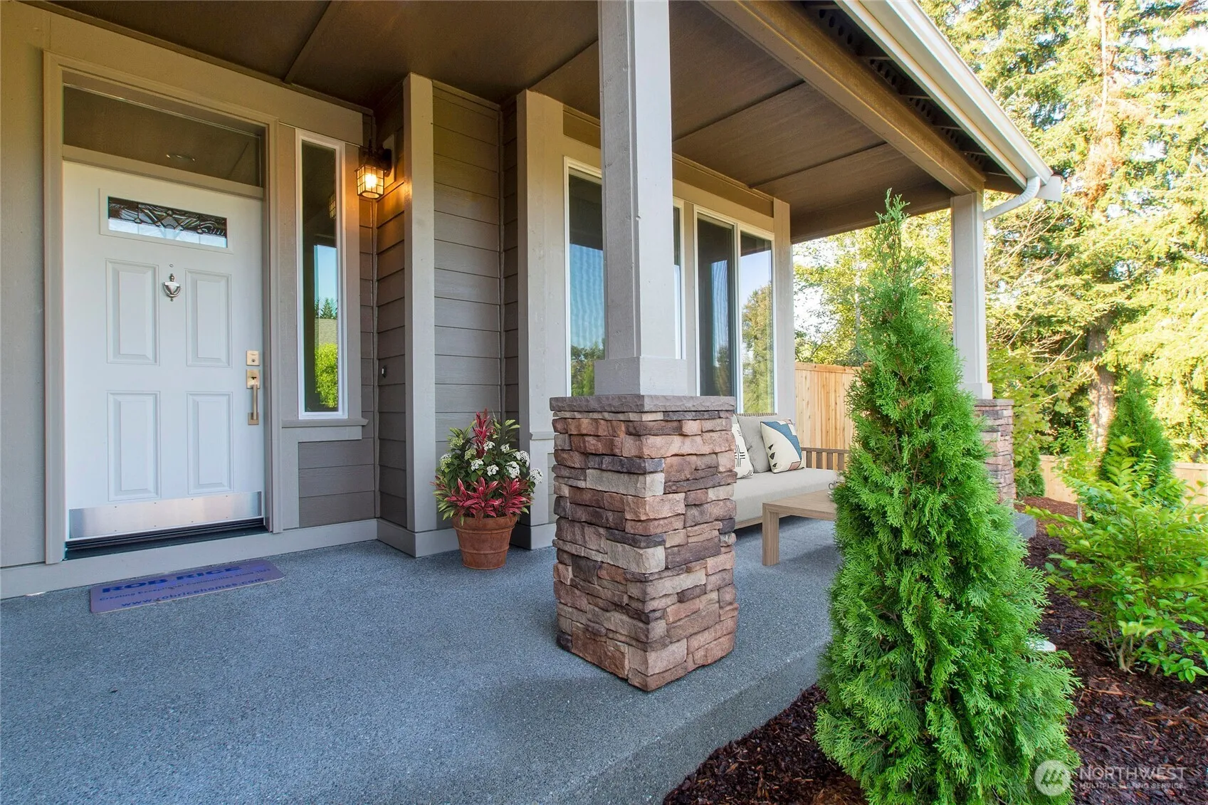 Property photo for 902 Bodie Street Se, Lacey photo 3