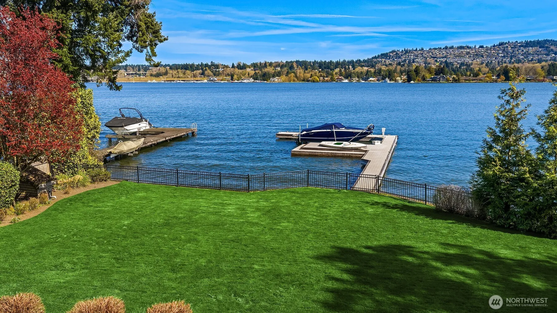 Property photo for 4102 100th Avenue Se, Mercer Island photo 4