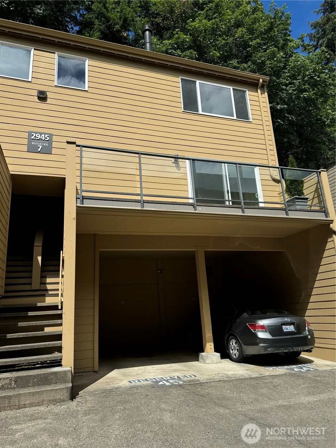 Property photo for 2945 76th Avenue Se #7a, Mercer Island
