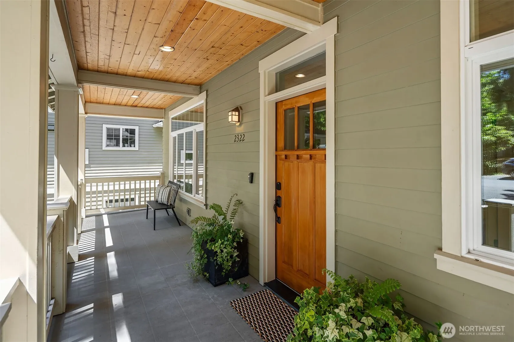 Property photo for 2322 Ne 92nd Street, Seattle photo 4