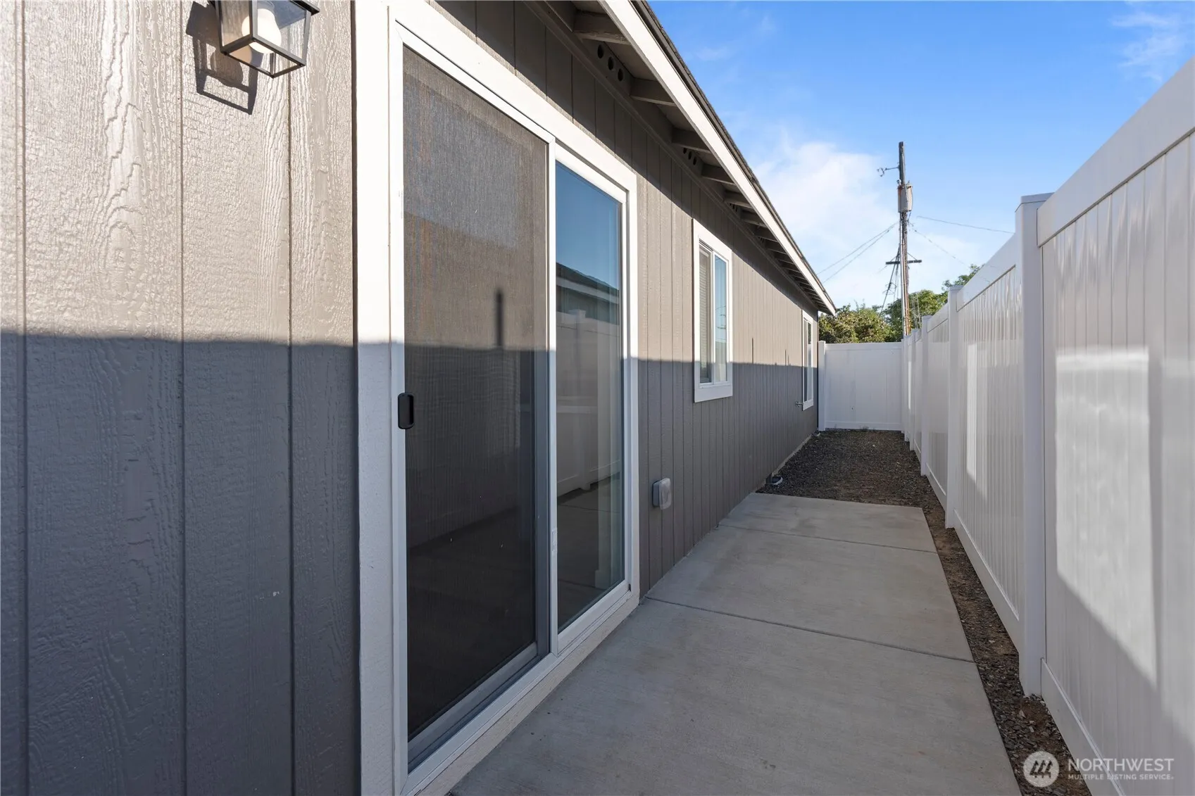 Property photo for 1325 Shaw Street, Moses Lake photo 3