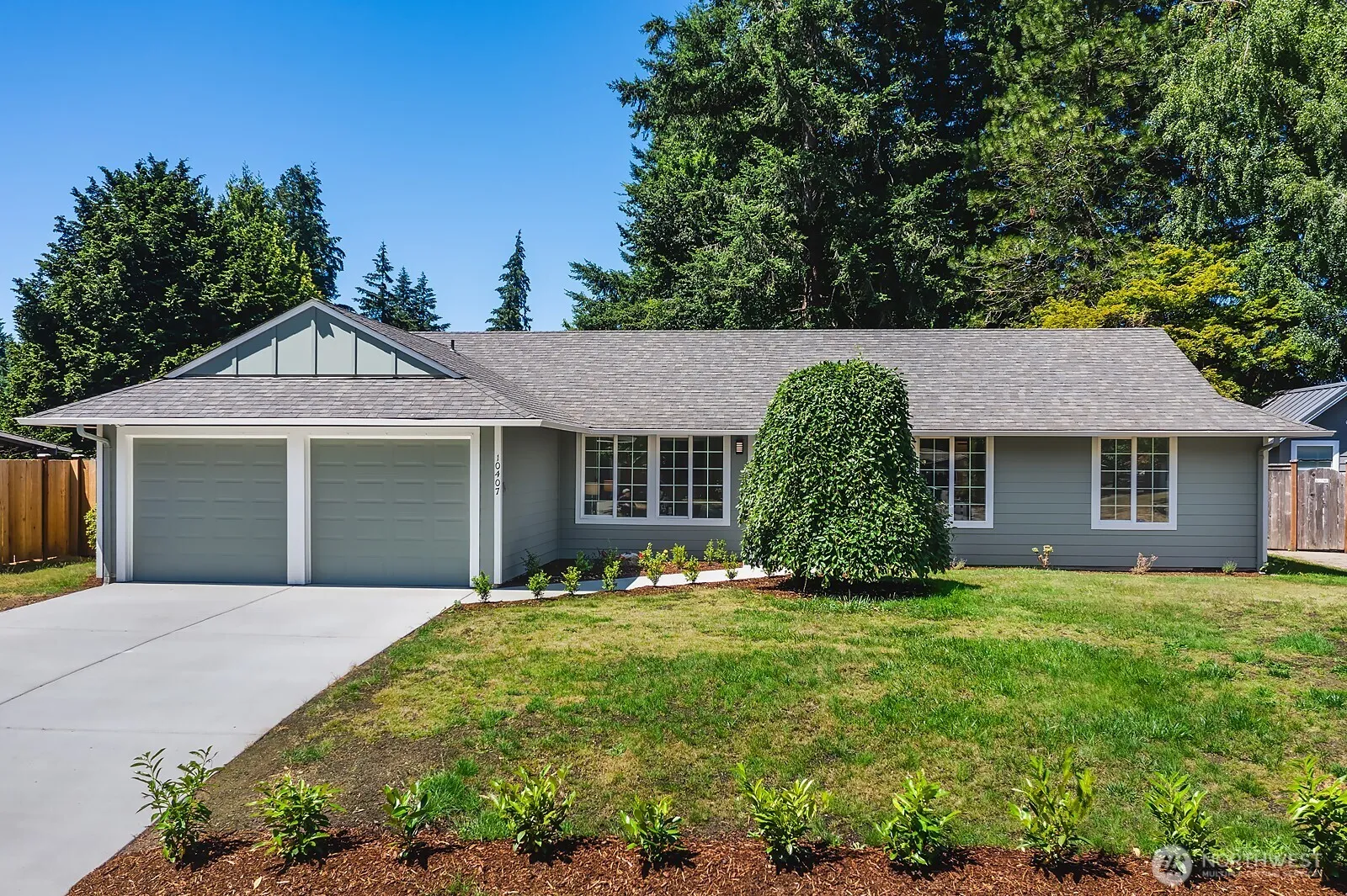 Property photo for 10407 170th Avenue Ne, Redmond